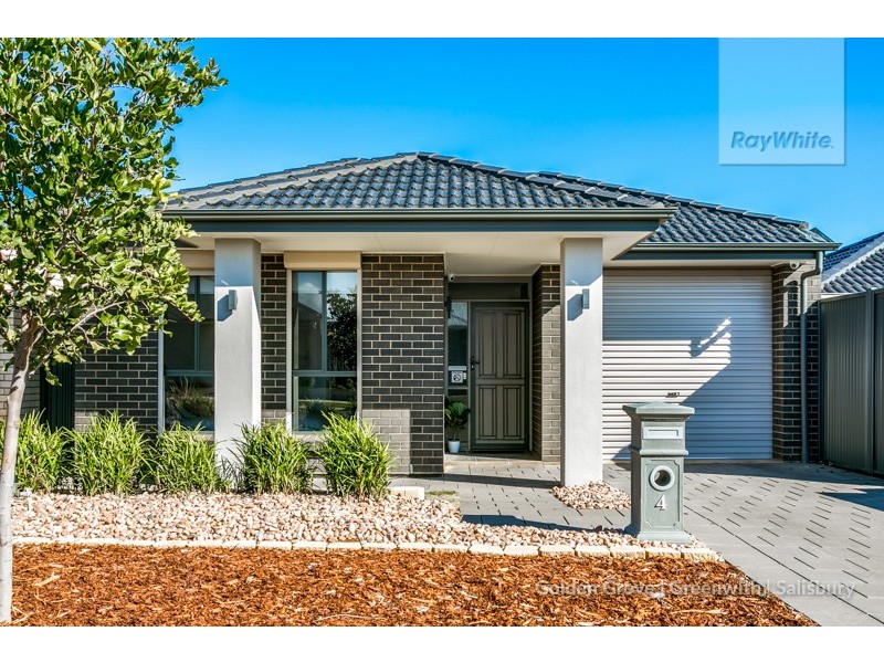 4 Tower Way, Blakeview SA 5114