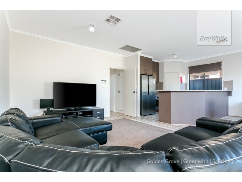 4 Tower Way, Blakeview SA 5114