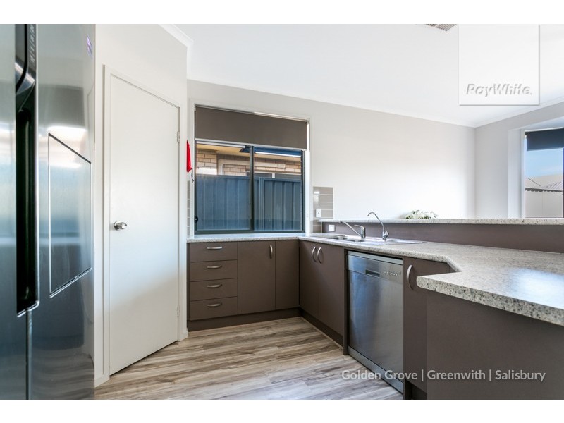 4 Tower Way, Blakeview SA 5114