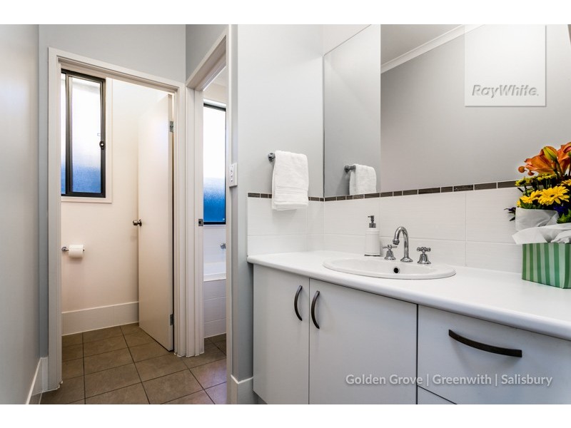 4 Tower Way, Blakeview SA 5114