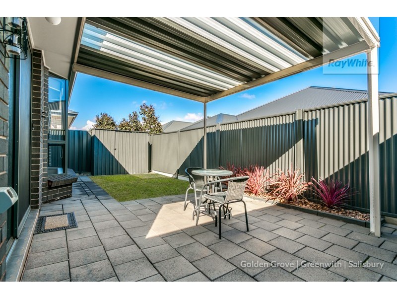 4 Tower Way, Blakeview SA 5114