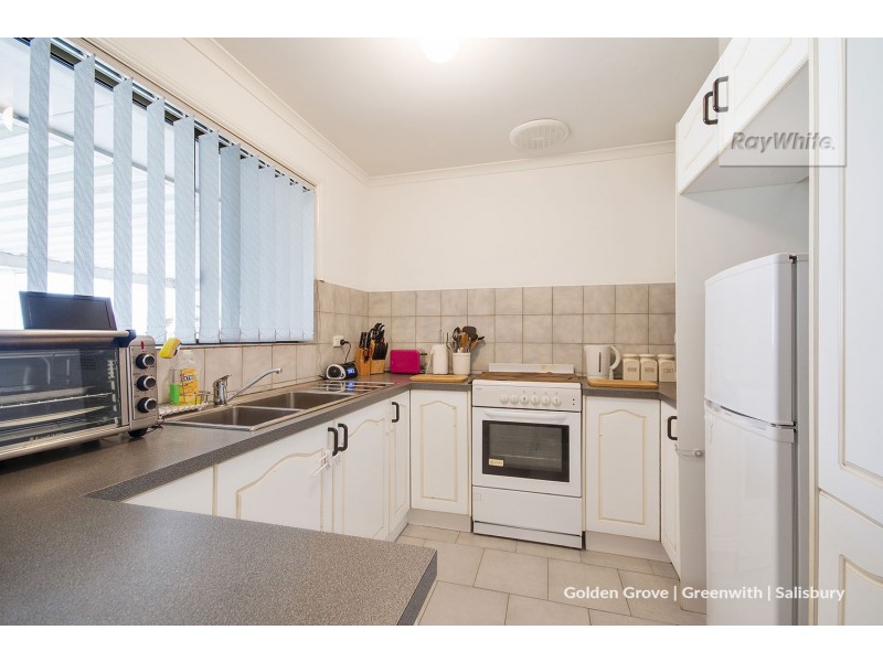 70 Kensington Way, Burton SA 5110