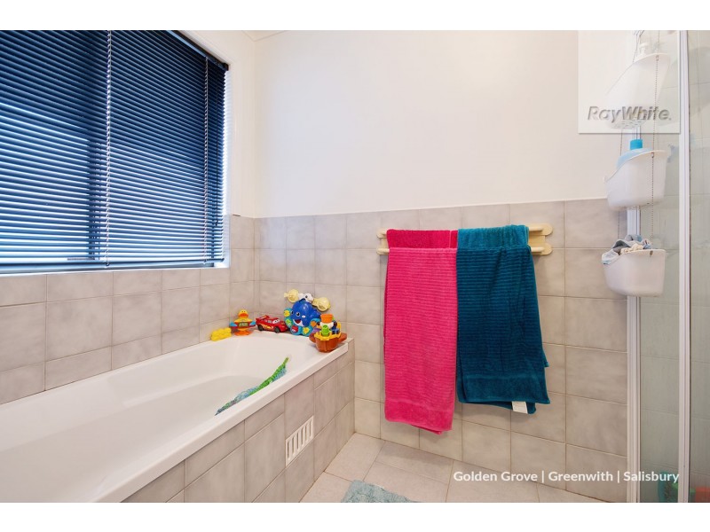 70 Kensington Way, Burton SA 5110