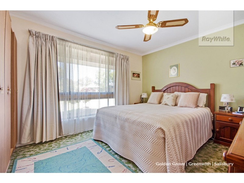 4/9 Goodfield Road, Para Hills West SA 5096
