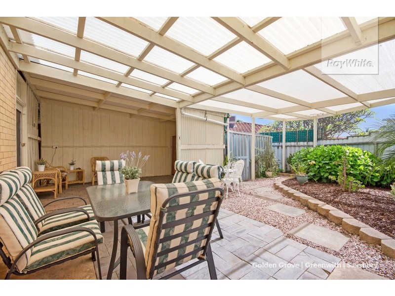 4/9 Goodfield Road, Para Hills West SA 5096