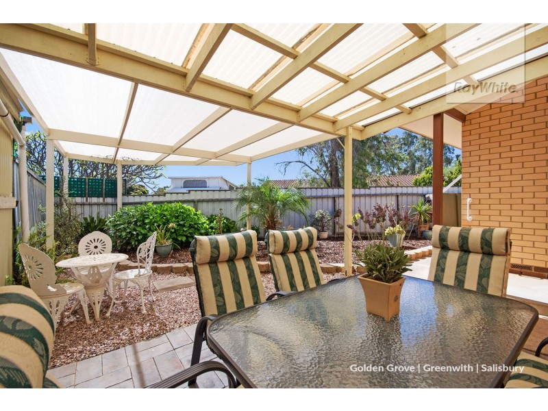 4/9 Goodfield Road, Para Hills West SA 5096