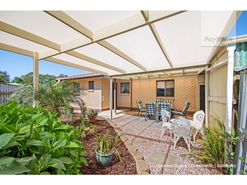 4/9 Goodfield Road, Para Hills West SA 5096