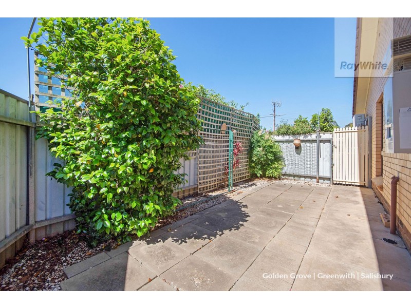 4/9 Goodfield Road, Para Hills West SA 5096