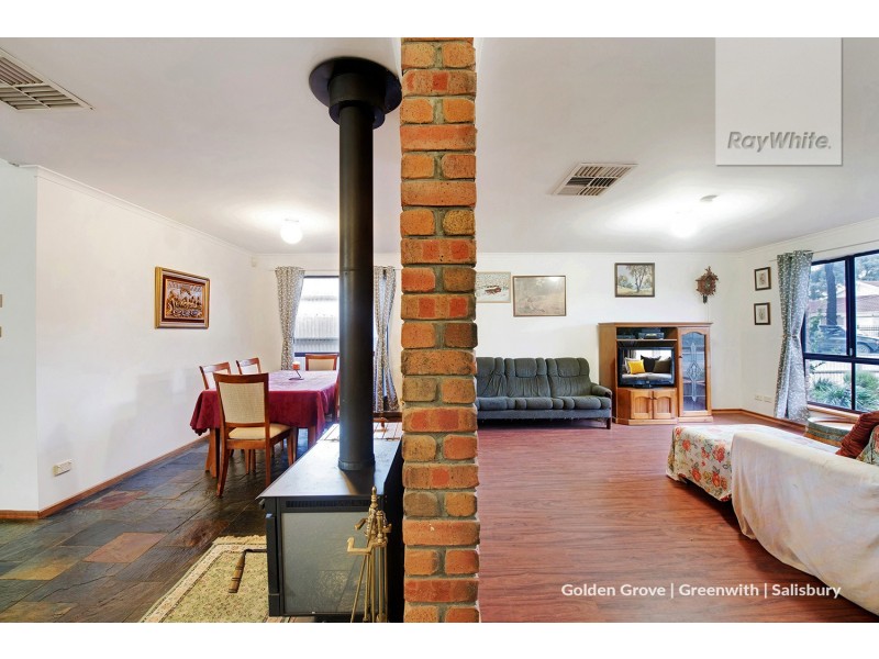 6 Manuella Court, Paralowie SA 5108