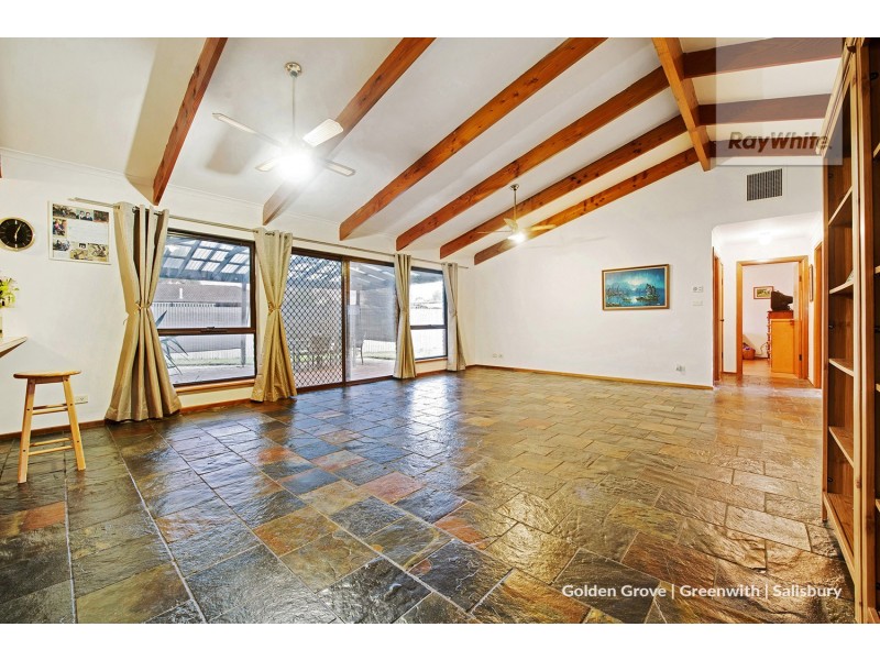 6 Manuella Court, Paralowie SA 5108