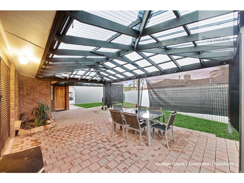 6 Manuella Court, Paralowie SA 5108