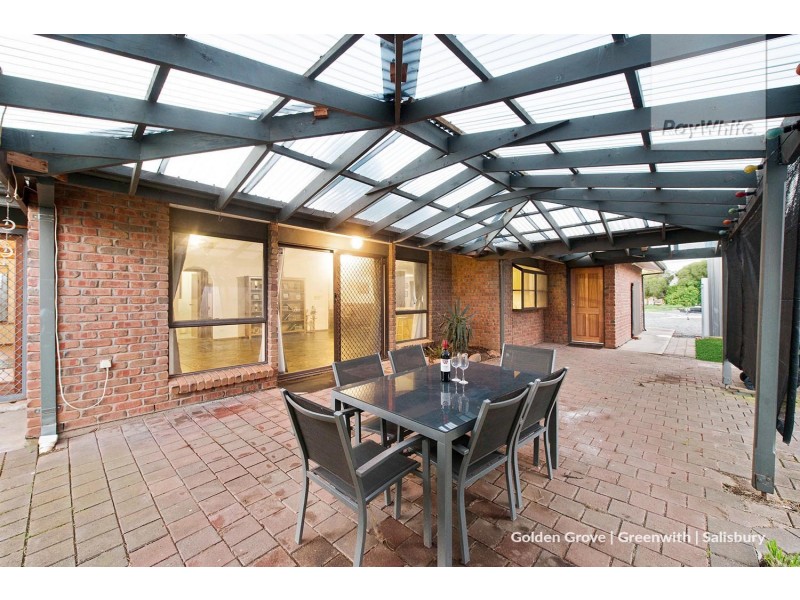 6 Manuella Court, Paralowie SA 5108