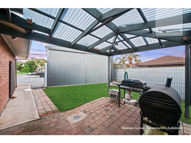 6 Manuella Court, Paralowie SA 5108