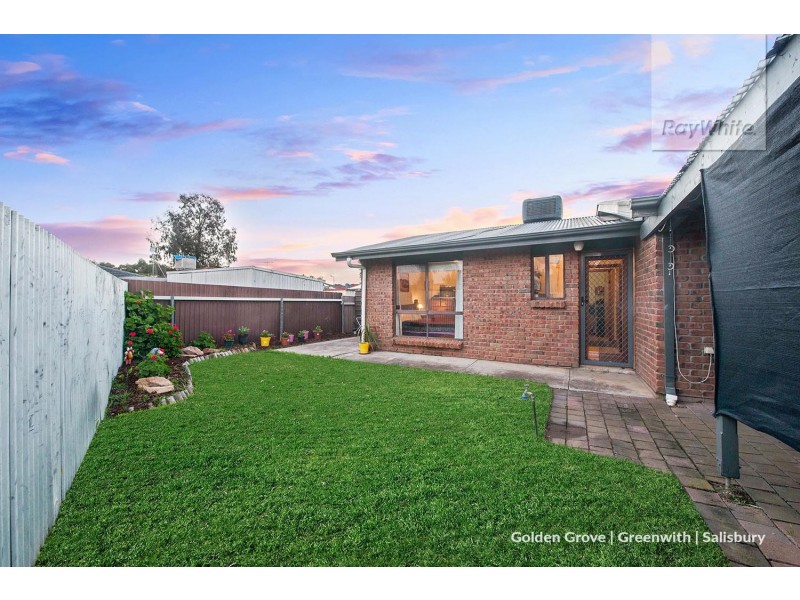 6 Manuella Court, Paralowie SA 5108