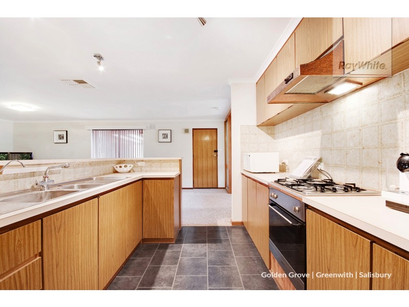 18 Reserve Court, Hillbank SA 5112