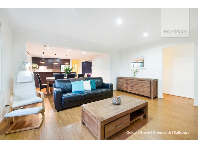 154 President Avenue, Andrews Farm SA 5114