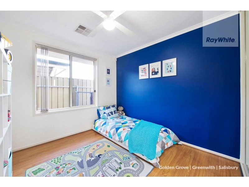 154 President Avenue, Andrews Farm SA 5114