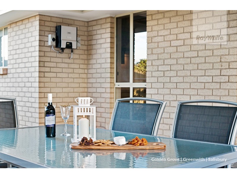 154 President Avenue, Andrews Farm SA 5114