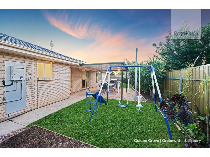 154 President Avenue, Andrews Farm SA 5114