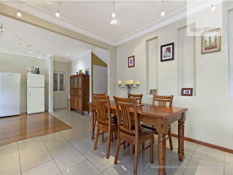 55-57 Collingbourne Drive, Elizabeth Vale SA 5112