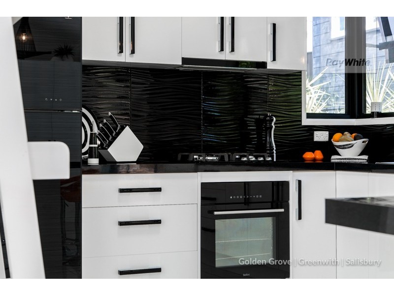 53 Greenridge Court, Wynn Vale SA 5127