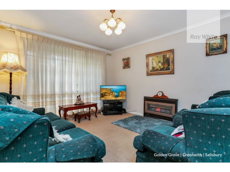 53 Buckley Crescent, Fairview Park SA 5126