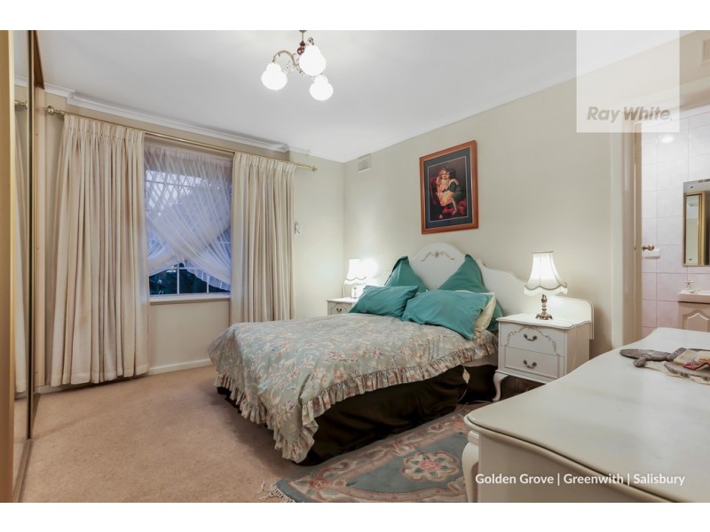 53 Buckley Crescent, Fairview Park SA 5126