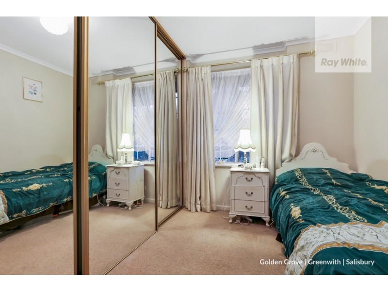 53 Buckley Crescent, Fairview Park SA 5126