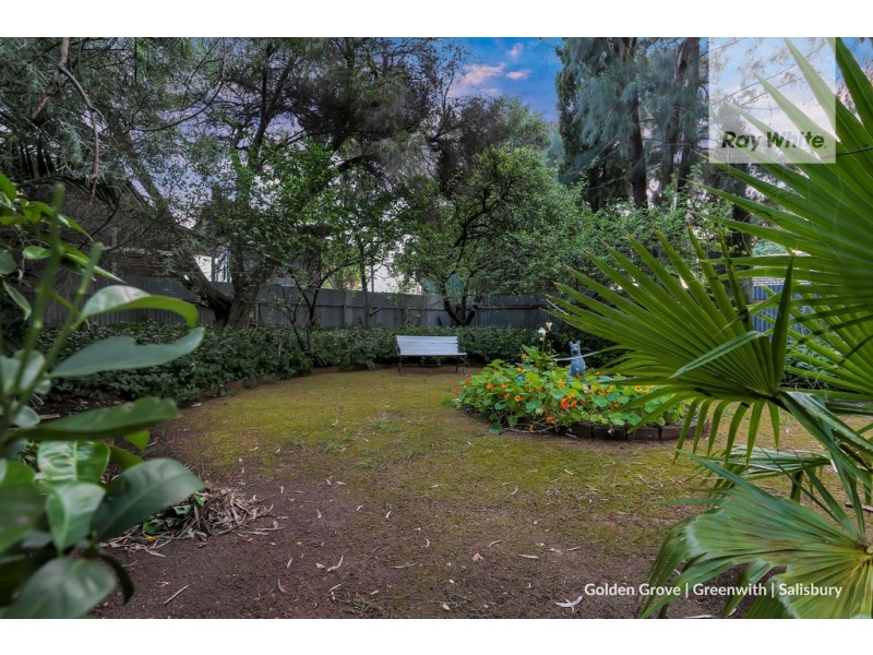 53 Buckley Crescent, Fairview Park SA 5126