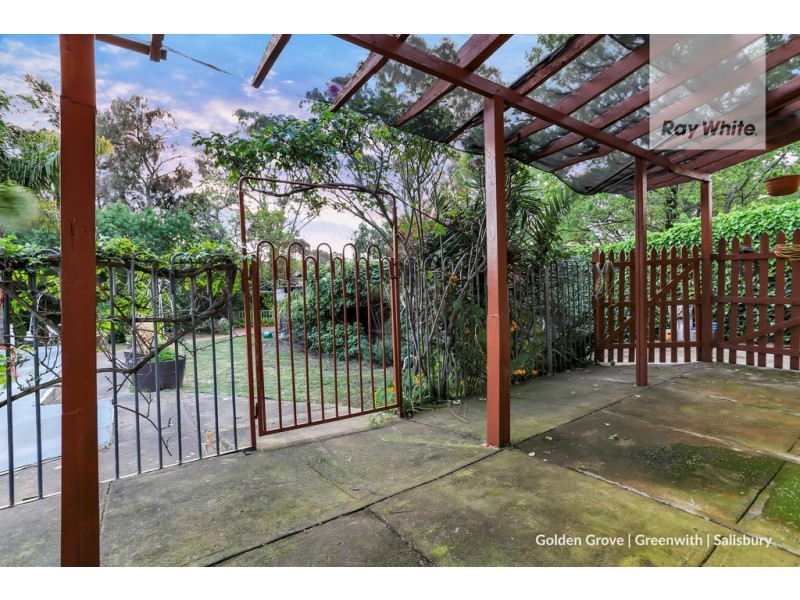 53 Buckley Crescent, Fairview Park SA 5126