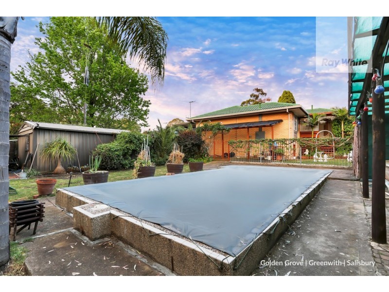 53 Buckley Crescent, Fairview Park SA 5126