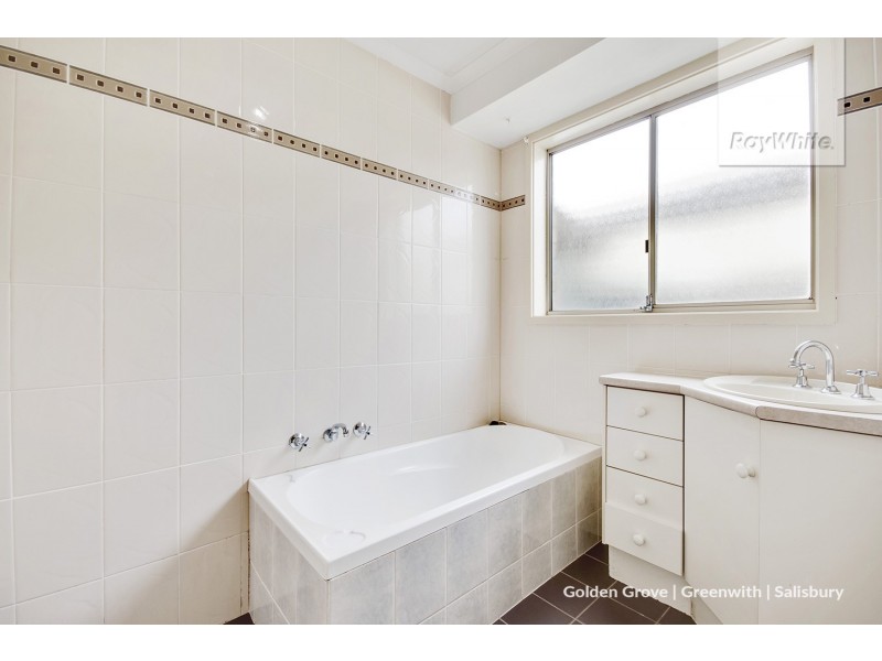 38 Blaess Drive, Paralowie SA 5108