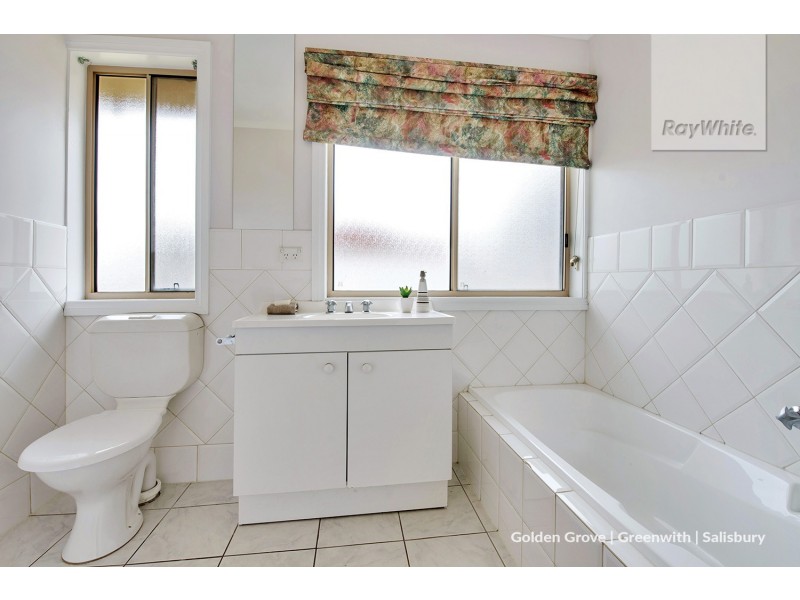 9 Springdale Avenue, Andrews Farm SA 5114