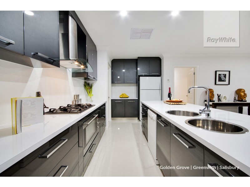 2/40 Jenkins Drive, Salisbury Park SA 5109