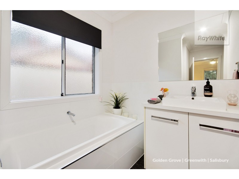 2/40 Jenkins Drive, Salisbury Park SA 5109