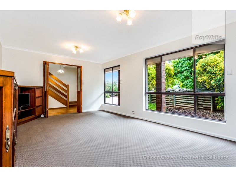 8 Sunset Court, Hillbank SA 5112