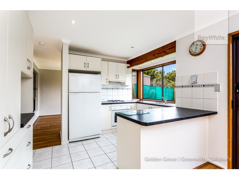 8 Sunset Court, Hillbank SA 5112