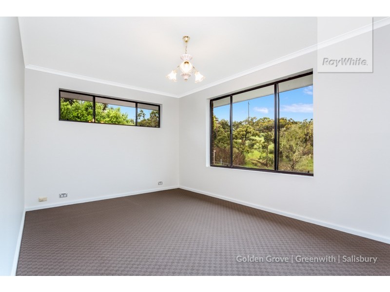 8 Sunset Court, Hillbank SA 5112