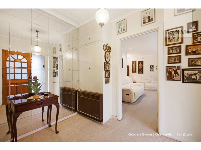 14 Bridport Street, Elizabeth Park SA 5113