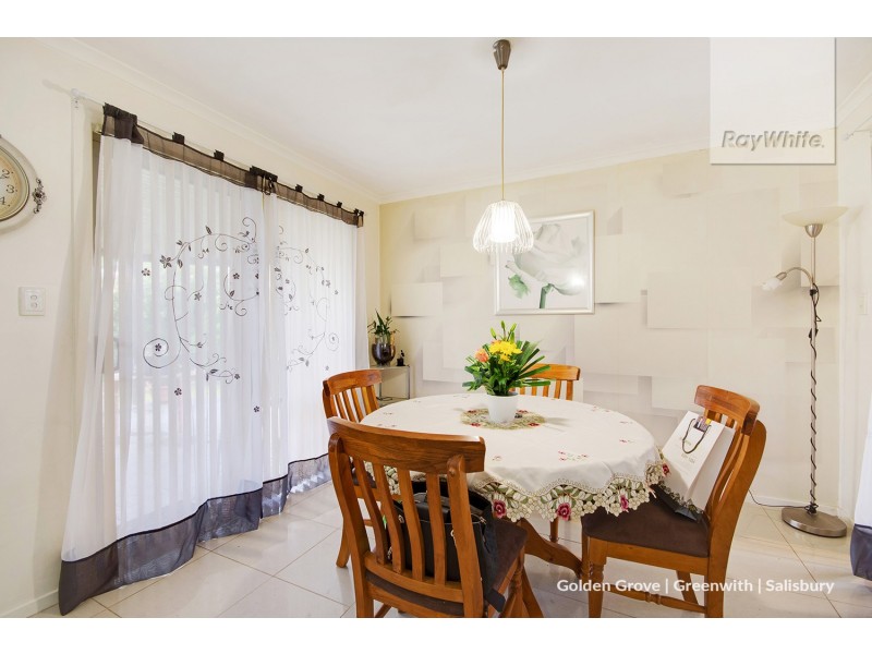 15 Tangarine Court, Munno Para West SA 5115