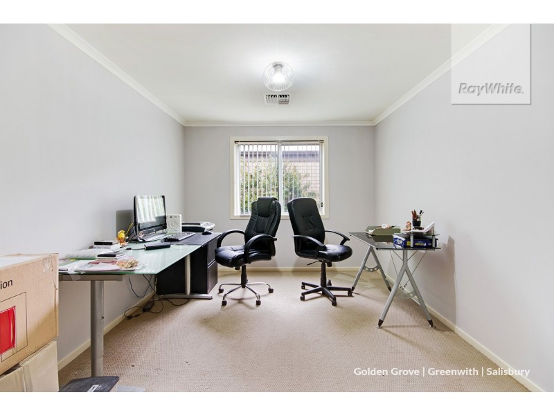 15 Tangarine Court, Munno Para West SA 5115