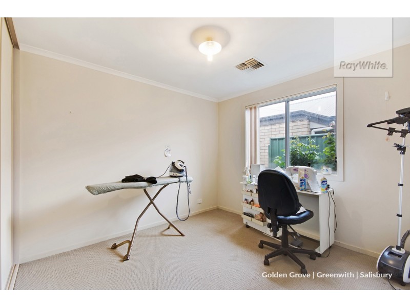 15 Tangarine Court, Munno Para West SA 5115