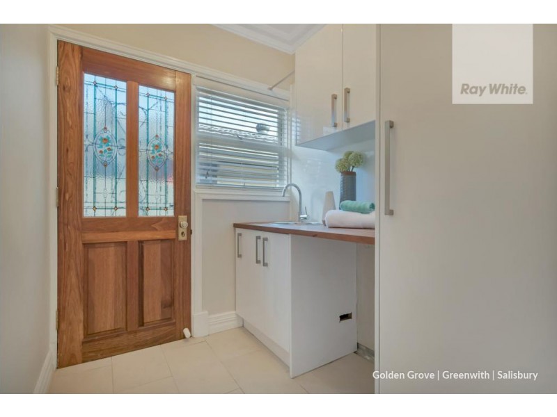 8 Stafford Street, Redwood Park SA 5097