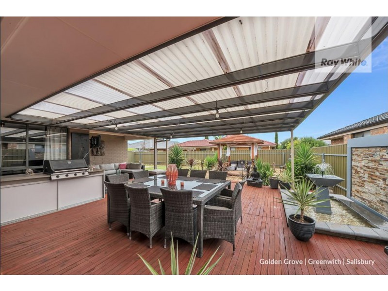 145 President Avenue, Andrews Farm SA 5114