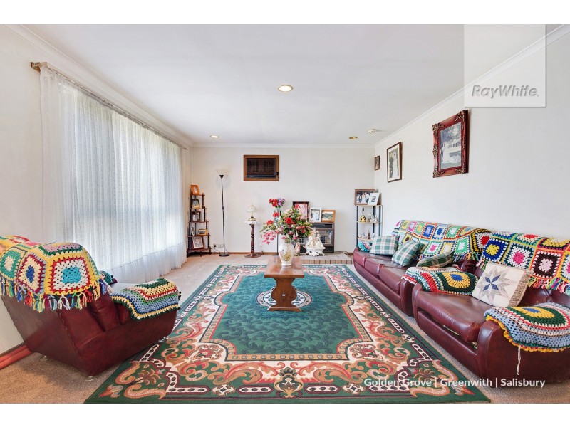 33 Potts Crescent, Burton SA 5110