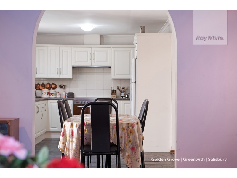 33 Potts Crescent, Burton SA 5110