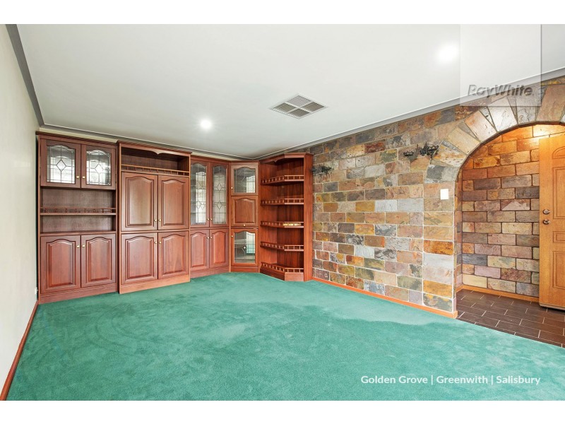 8 Caulfield Crescent, Paralowie SA 5108