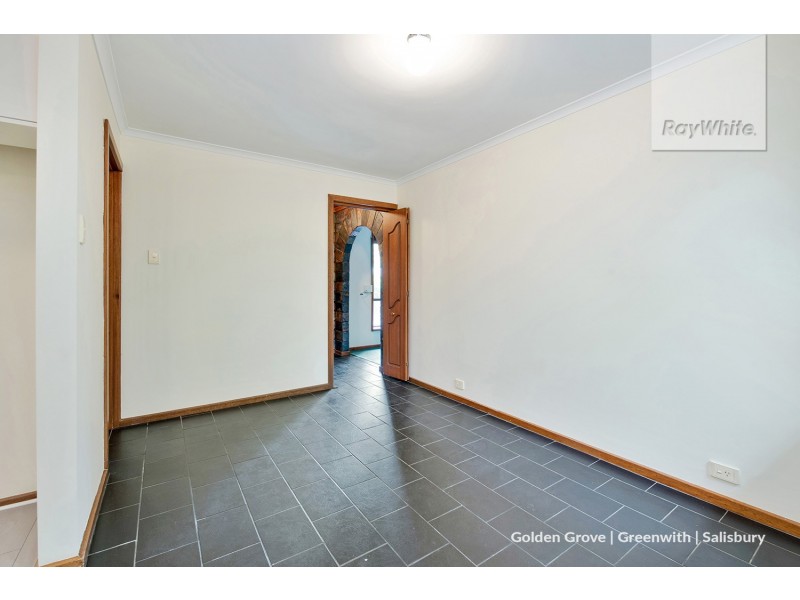 8 Caulfield Crescent, Paralowie SA 5108