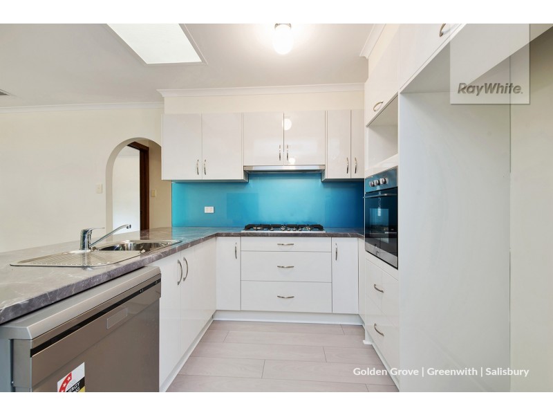 8 Caulfield Crescent, Paralowie SA 5108