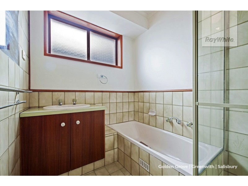 8 Caulfield Crescent, Paralowie SA 5108